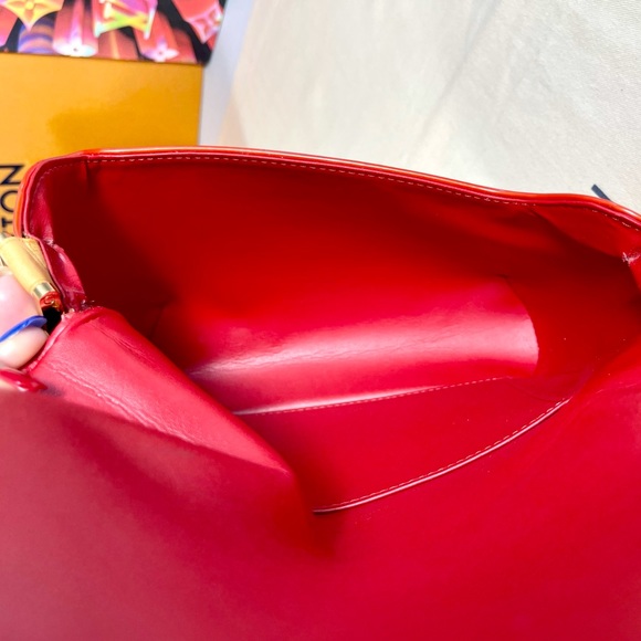 ❌SOLD❌ 🎉HP🎉❤️✨AUTHENTIC✨❤️ Louis Vuitton Thompson Street Bag - Picture 8 of 15